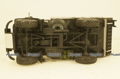 Mercedes Unimog 4х4 Кемпинг серый, KV мастерская 1:43