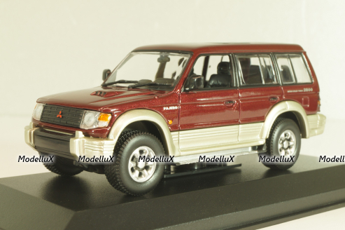 Mitsubishi Pajero LWB 1991, dark red metallic, 940163470, Maxichamps 1:43