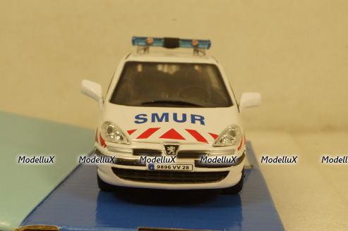 Peugeot 807 Smur,   Cararama 1:43 