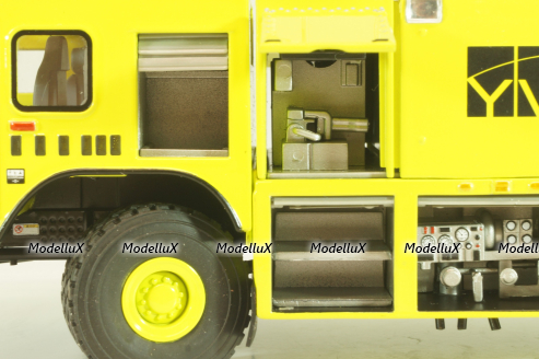 Oshkosh Striker 3000 ARFF Airport Rescue 2004, yellow, TWH078, TWH Collectables 1:50