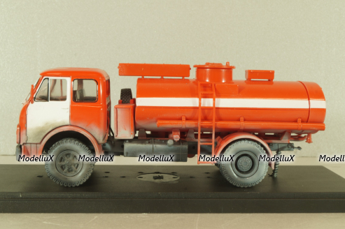 АЦ-8-5334, пожарный на шасси Маз-5334, со следами эксплуатации, Model43 1:43