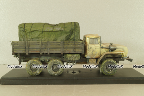 Урал-4320 грузовой автомобиль со следами эксплуатации, Model43 1:43