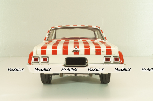 Dodge 330 Ramchargers 1964, white, L.E 504 pcs, A1806900, ACME 1:18