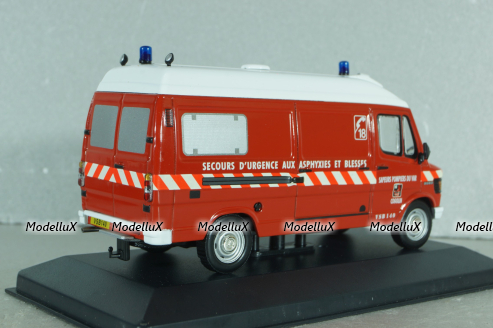 Mercedes-Benz 308D Sapeurs Pompiers Sapeurs Pompiers Cogolin, (Ambulance) 1981, IXO 1:43