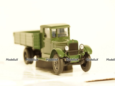 РАФ-977 Латвия синий, з-д Двигатель 1:43 