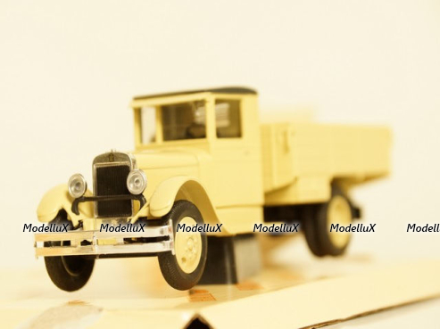 РАФ-977 Латвия синий, з-д Двигатель 1:43 