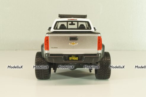 Chevrolet Colorado ZR2 Pick Up 2017 white, 32534, Maisto 1:24