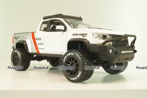 Chevrolet Colorado ZR2 Pick Up 2017 white, 32534, Maisto 1:24