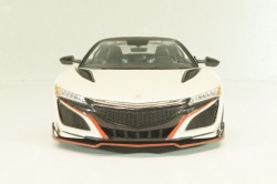 Acura NSX 2018 white/black, 32536, Maisto 1:24