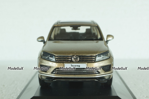 Volkswagen Touareg 2015 Sandgoldmet, Herpa 1:43