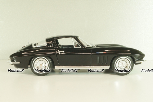 Chevrolet Corvette (C2) 1965, black, 31640, Maisto 1:18
