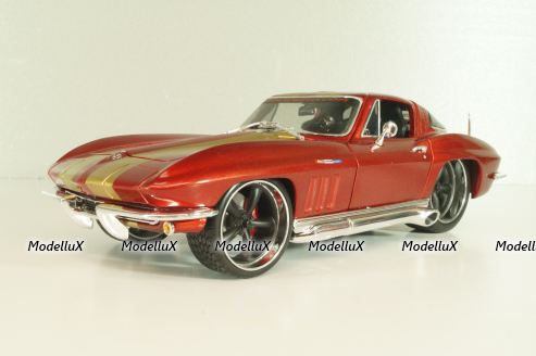 Chevrolet Corvette (C2) 1965 red, 31100, Maisto 1:18