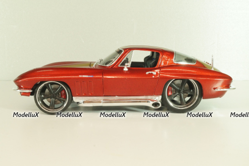 Chevrolet Corvette (C2) 1965 red, 31100, Maisto 1:18