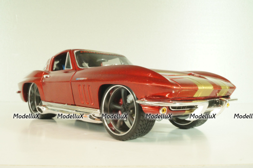 Chevrolet Corvette (C2) 1965 red, 31100, Maisto 1:18