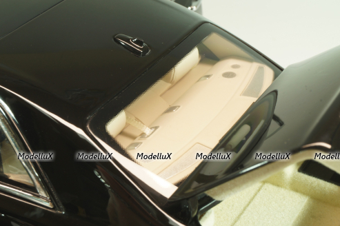Rolls Royce Ghost black/silver, 08802B2, Kyosho 1:18