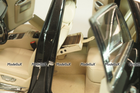Rolls Royce Ghost black/silver, 08802B2, Kyosho 1:18