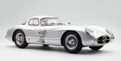 Mercedes 300 SLR Coupe, 1955, red interior, CMC 1:18